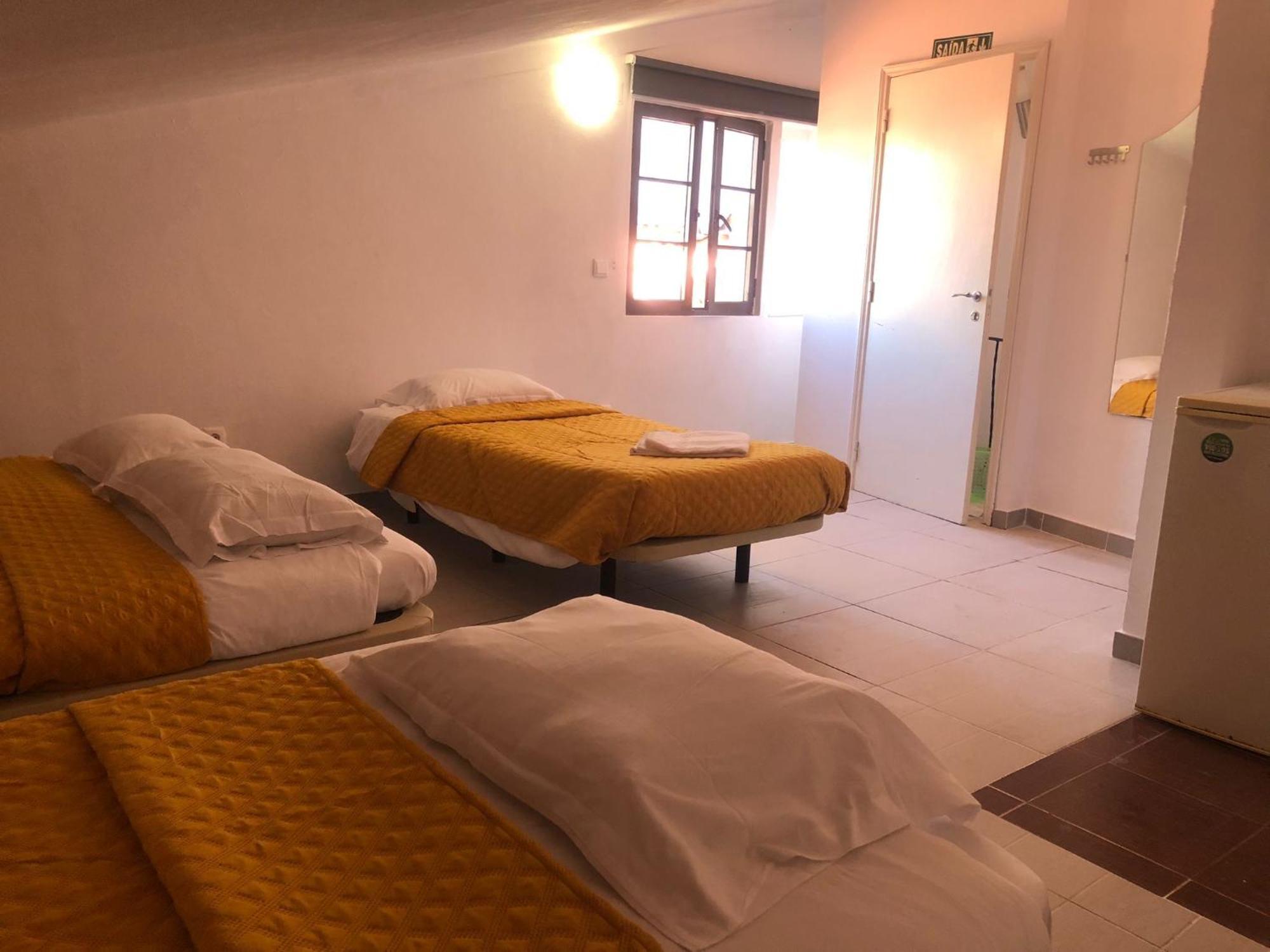 NN Guest House Coïmbre Extérieur photo